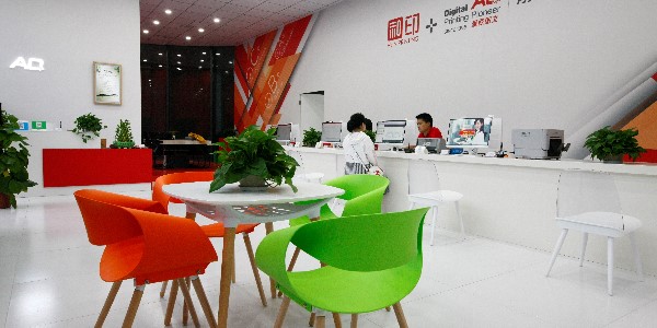 24小時(shí)數碼快印店